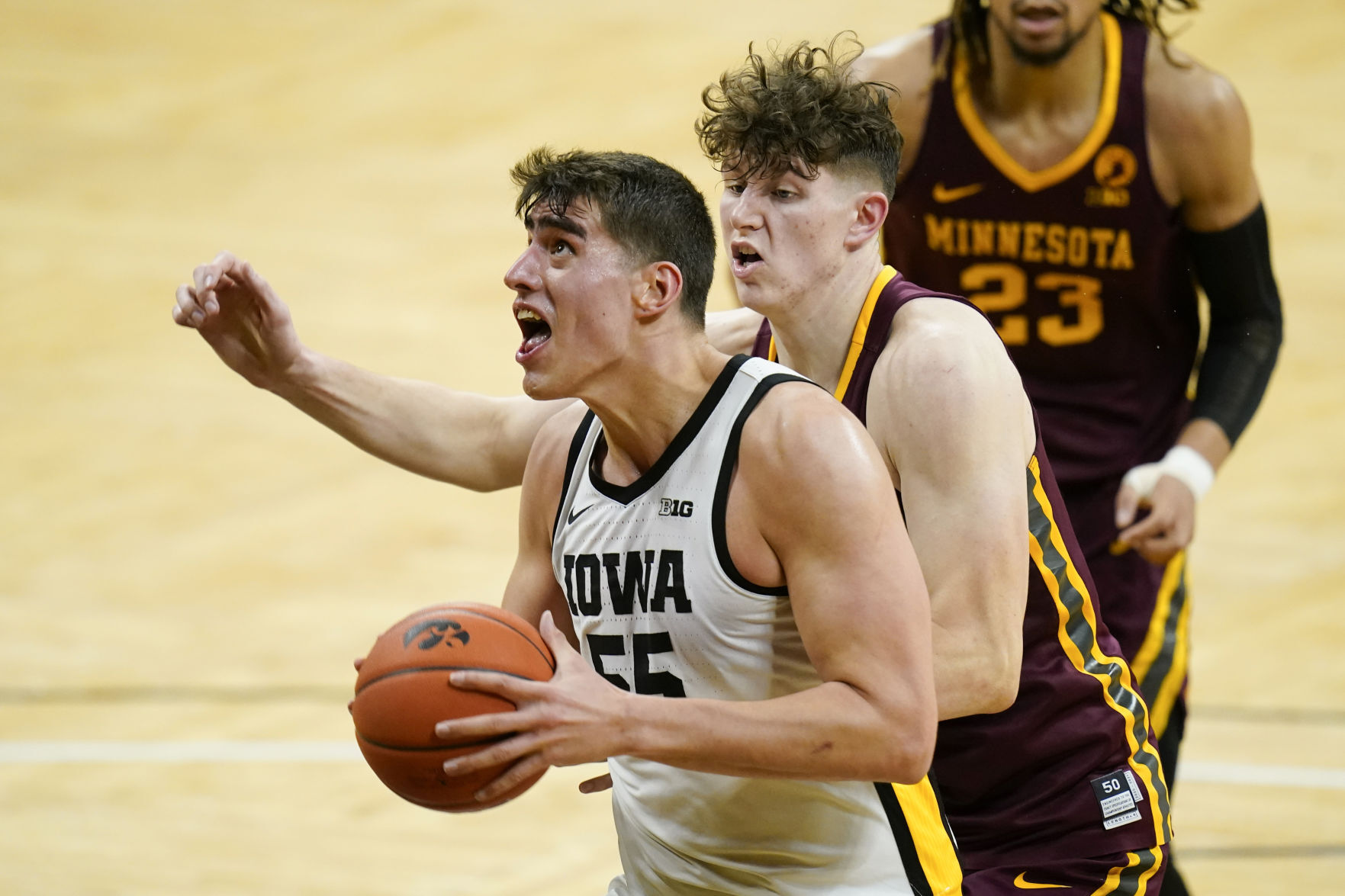 Minnesota Iowa Basketball